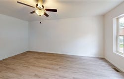 118 W Hickory Street, Nevada, MO 64772