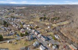 3164 MAIN STREET, GREEN LANE, PA 18054