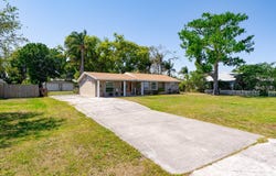 1915 LAKESHORE BOULEVARD, ST CLOUD, FL 34769