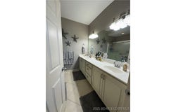 704 Summer Place Drive, Camdenton, MO 65020