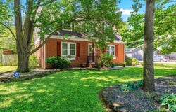 626 E Kingsbury Street, Springfield, MO 65807