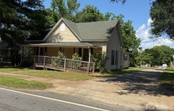 2944 N Lookout Street, Claremont, NC 28610