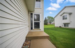 140 Cedar Cove Lane, Owatonna, MN 55060