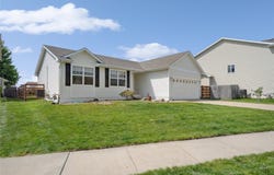 9372 Fairview Drive, West Des Moines, IA 50266