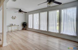 250 Shelley Lane, San Marcos, TX 78666