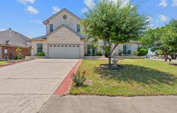 1689 Amberwood LOOP, Kyle, TX 78640
