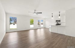 43 Fairmount Grove Drive, St Peters, MO 63376