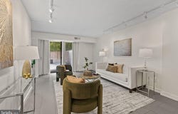 5300 HOLMES RUN Parkway, ALEXANDRIA, VA 22304