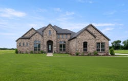 235 Regier Ct, Waxahachie, TX 75167