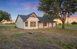 2971 Levi Parkway, Lorena, TX 76655