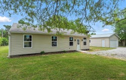 15005 Mill Road, Fort Wayne, IN 46816