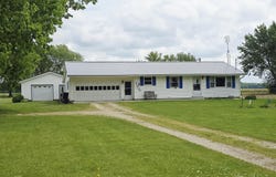 31915 M 60, Leonidas, MI 49066
