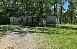Moss-Arcot Road, Celina, TN 38575