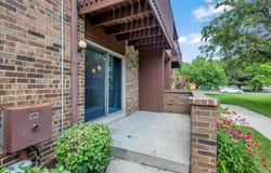 3800 Cheyenne Ct, Racine, WI 53404
