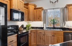 1009 Idaho unit: B, Belgrade, MT 59714