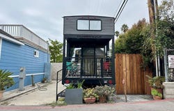 4677 Carpinteria Avenue, Carpinteria, CA 93013