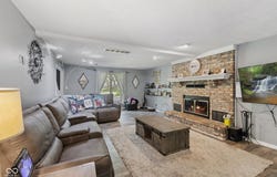 429 Glenbrook Lane, Avon, IN 46123