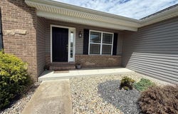 108 Garrettford Drive, Bethalto, IL 62010
