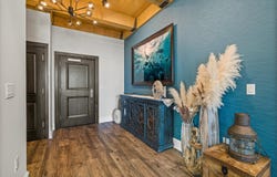 N52w35002 Lake Dr, Okauchee, WI 53069