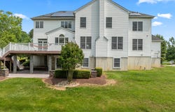 27 Witherspoon Way, Marlboro, NJ 07746