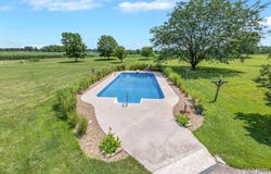 15856 Wendle Road, Godfrey, IL 62035