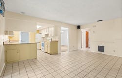 32 SWEETBAY LANE, ORLANDO, FL 32835