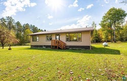 2502 Moorhead Rd, Cloquet, MN 55720