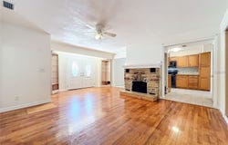25 E CHESLEY AVENUE, EUSTIS, FL 32726