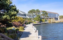 180 SE Highway 101, Lincoln City, OR 97367