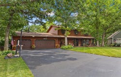 1110 Tiffany Court, Eagan, MN 55123