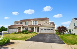 5105 OAK LEAF Drive, MOUNT JOY, PA 17552