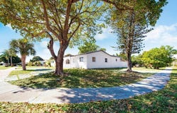 1031 SW 6th Way, Deerfield Beach, FL 33441