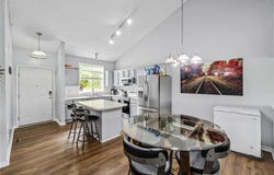 1527 Dublin Court, Shakopee, MN 55379