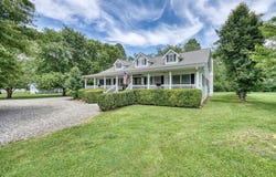 162 Grandview Drive, Young Harris, GA 30582