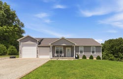 65 Indian Hills Drive, Russell Springs, KY 42642