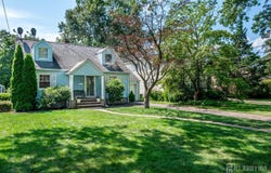 29 Spear Street, Metuchen, NJ 08840