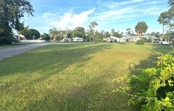 1502 Palm Blvd, Port St. Joe, FL 32456