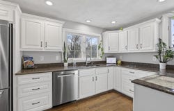 21 Huntington Ave, Methuen, MA 01844