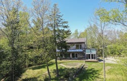 1300 Belfast Road, Knox, ME 04986
