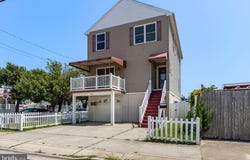 142 W MONTGOMERY AVENUE, WILDWOOD, NJ 08260