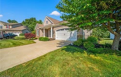 8687 Prairie Grass Lane, Mentor, OH 44060