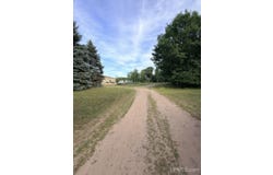 916 Silver Creek Road, Marquette, MI 49855
