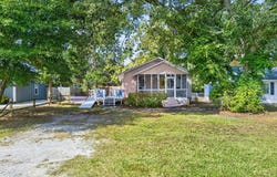 129 NW 20th Street, Oak Island, NC 28465