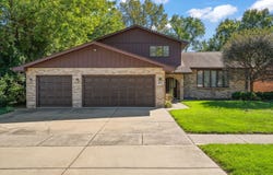 4519 149th Street, Midlothian, IL 60445