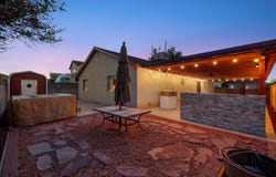 9616 Eucariz Avenue SW, Albuquerque, NM 87121