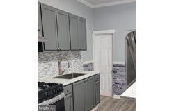 1240 CHASE STREET STREET S, CAMDEN, NJ 08104