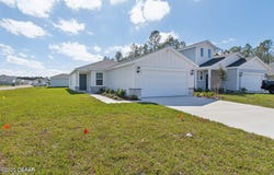 28 Sandy Lane, Palm Coast, FL 32164