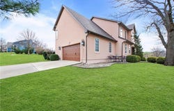 2800 SW Twincreek Court, Blue Springs, MO 64015