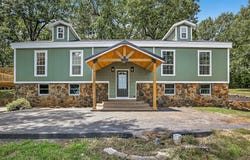 9607 N Farm Road 187, Fair Grove, MO 65648