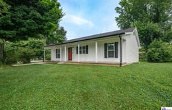 301 Edgebrook Drive, Vine Grove, KY 40175